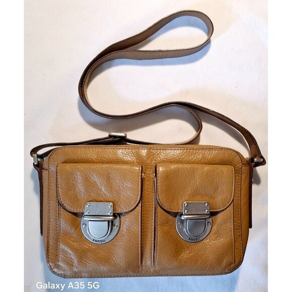 RARE FOSSIL Riley Camel Leather Messenger Bag Purse Crossbody Women Classic - Picture 1 of 13